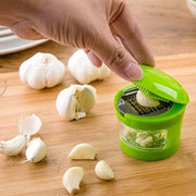 Touchless Garlic Chopper And Slicer - Family Friendly Furniture